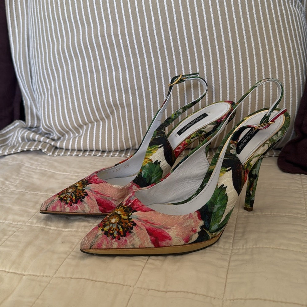 Dolce & Gabbana Floral Slingback Heels